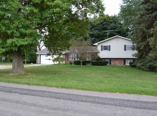 0670 W 400 N, Howe, IN 46746