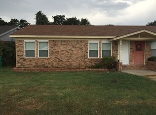 921 Meadowlark Cir, Granbury, TX 76049