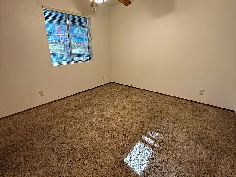 13900 Ponderosa Way — Photo 7