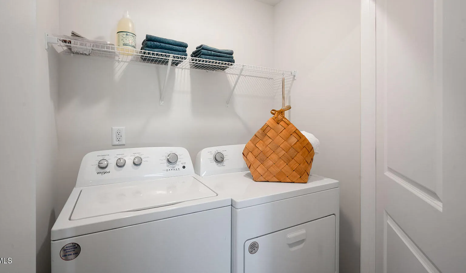 3 bed, 1418 sqft, $900 — Photo 4