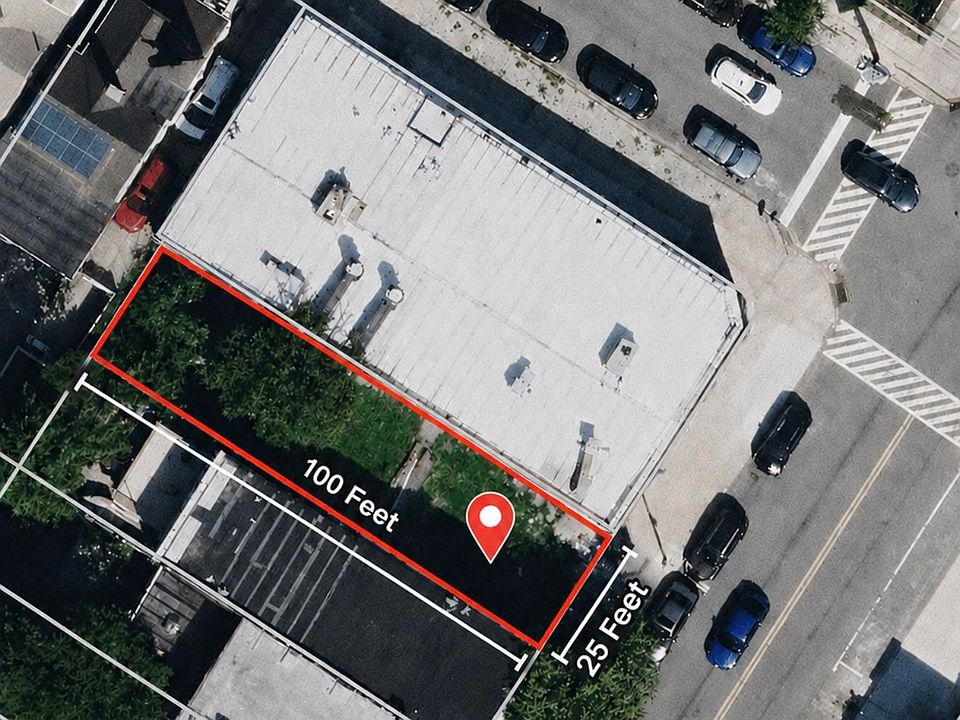 2nd image of 1031 Broadway
