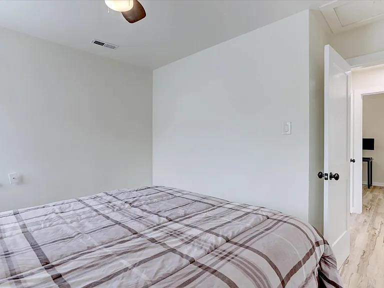 361 N Raleigh St #A & B — Photo 15