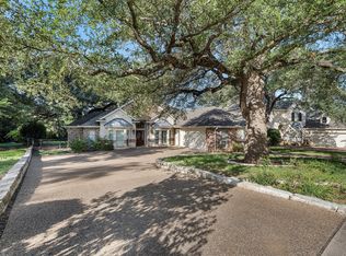 15000 Estancia Rd, Woodway, TX 76712