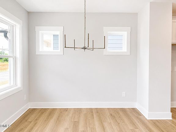 2nd image of 2889 Mar Bonita St