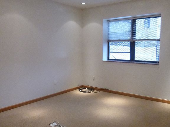 3rd image of 171 E 122nd St APT 2R