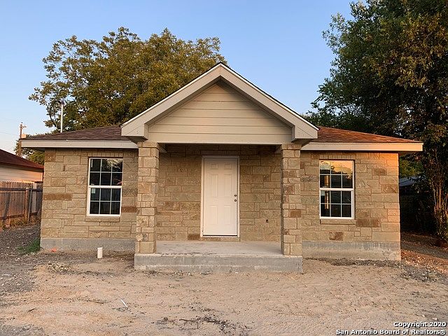 1st image of 607 NW 36th St