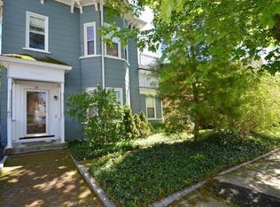 25 Teel St, Arlington, MA 02474
