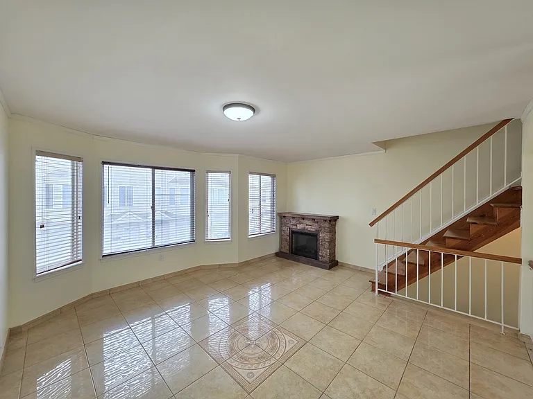 21 Gil Ct — Photo 6