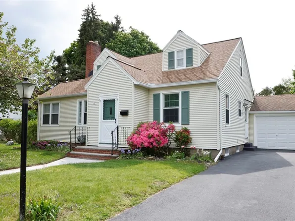 113 Nantucket Rd, Rochester, NY 14626