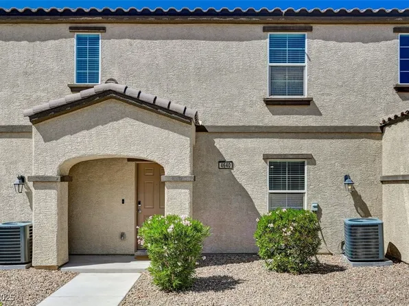 4640 Dover Straight St, Sunrise Manor, NV 89115