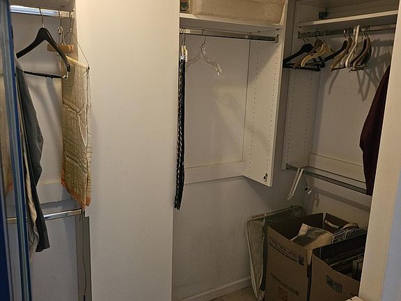 5th image of 7625 N VIA DE LOS NINOS --