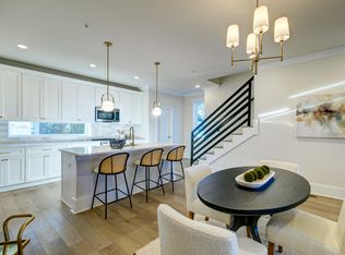 1150 Valdosta St #401, North Charleston, SC 29405