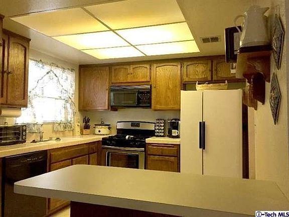 4th image of 431 E Verdugo Ave APT B