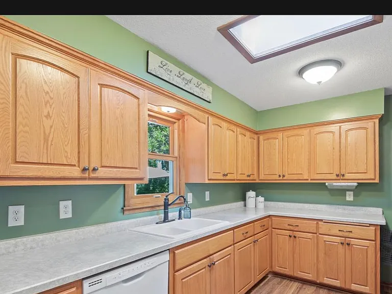 10216 Washburn Cir S — Photo 10