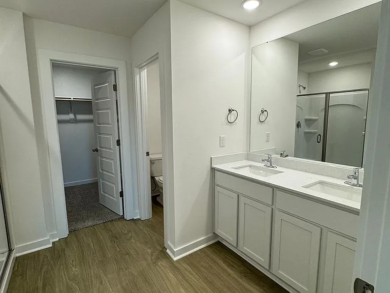 6316 Warwick Dr — Photo 16