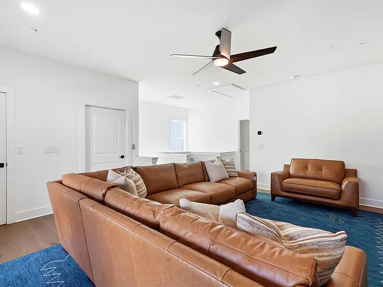 2042 Juliet Ave — Photo 40