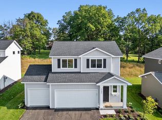 1131 Compton Ave, River Falls, WI 54022