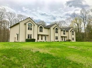 3 Oak Hill Ests, Woodstock, CT 06281