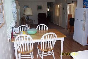 4th image of 711 Flamingo Dr