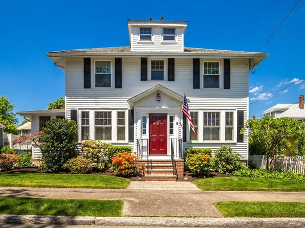 6 Manning St, Salem, MA 01970