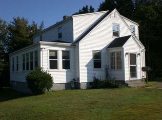 176 Jones Ave, Portsmouth, NH 03801