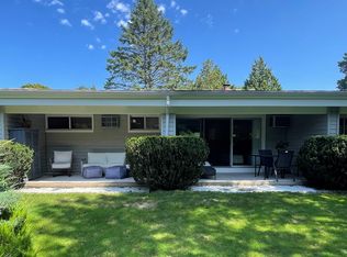 221 Mill Rd, Westhampton Beach, NY 11978