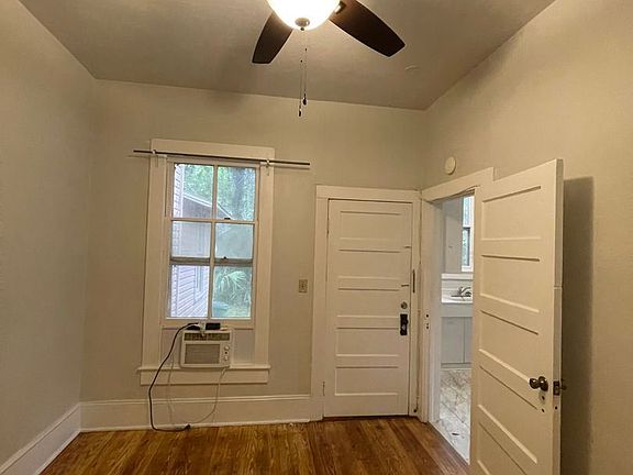 4th image of 414 NE 5th Ave #3302264