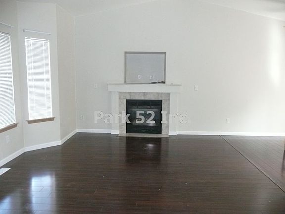 2nd image of 820 127th Street Ct E