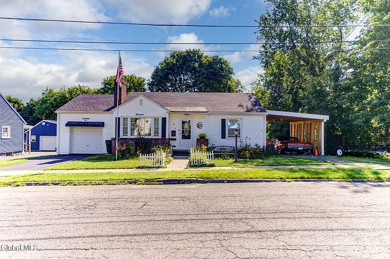 3rd image of 14 Frasier Avenue