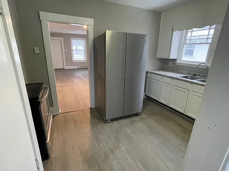 3309 Central Dr — Photo 4