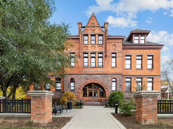 200 Stinson St #110, Hamilton, ON L8N 4J5