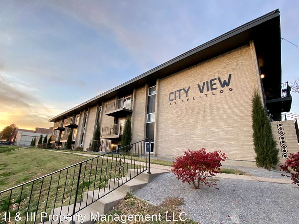 1st image of 512 Splitlog Ave APT 15