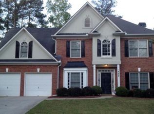 699 Oakview Trl, Stone Mountain, GA 30087