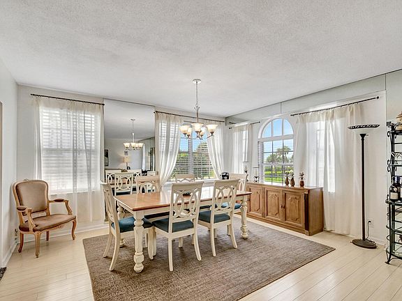 4th image of 3475 S Ocean Blvd #1160