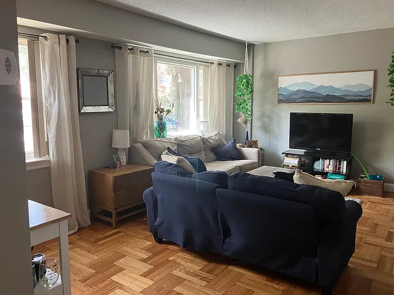 1305 N Ode St #315 — Photo 3