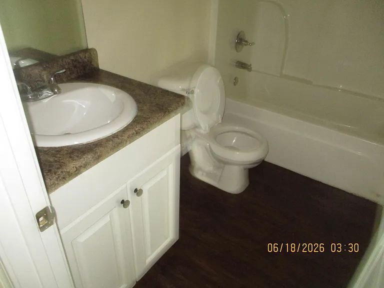 3907 Ipswitch Ln — Photo 5
