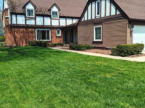 2nd image of 4140 Fountain Plaza Dr