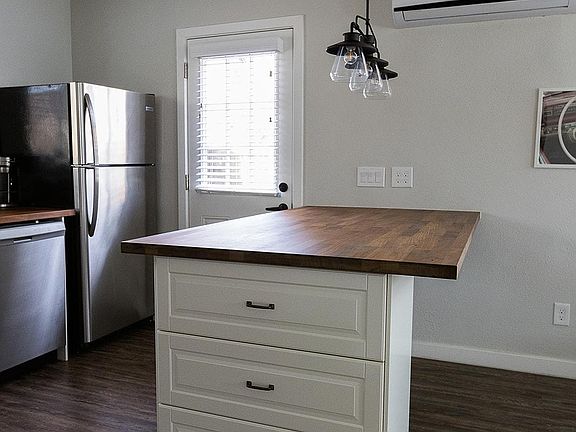 5th image of 1017 E Turney Ave #3