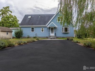 1613 Beacon St, Toms River, NJ, 08757