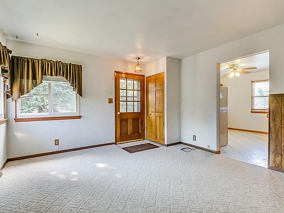 4th image of 1775 20th Ave