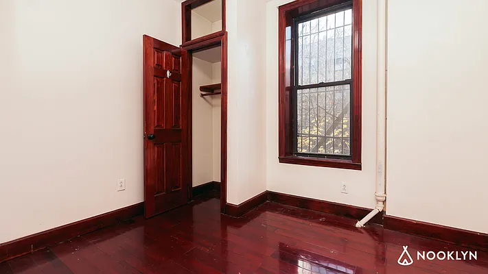 Rented by Nooklyn NYC LLC | media 27