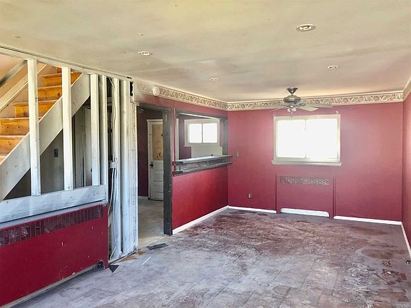 5th image of 523 Cato Ct