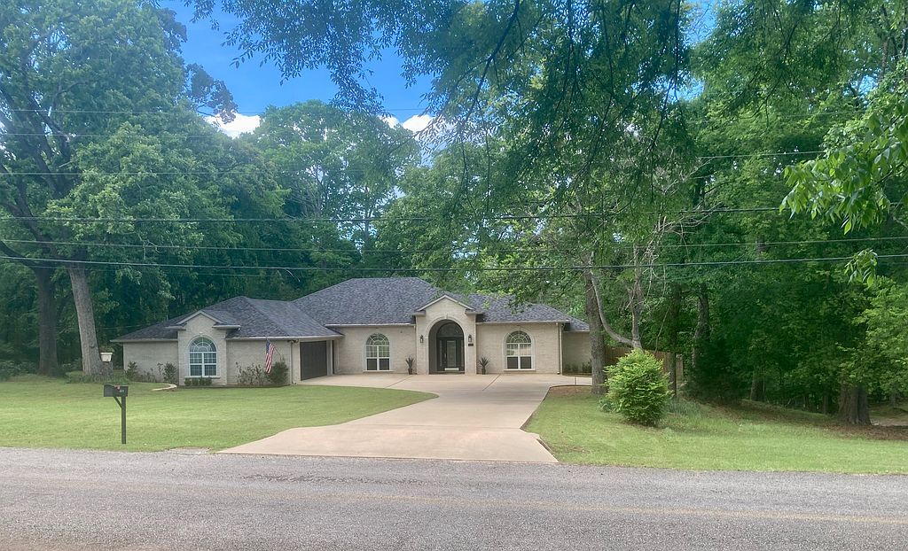 1804 W Lake Dr - Property Image