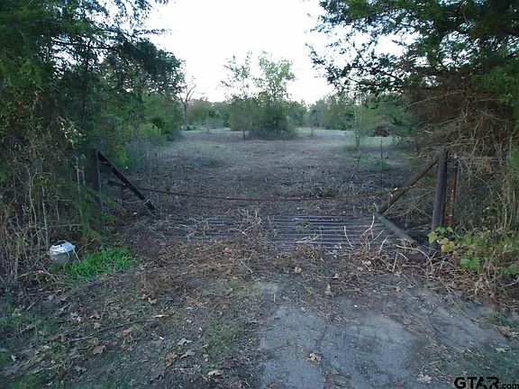 3rd image of 5353 E State Highway 154