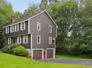 5 Sycamore Rd, Methuen, MA 01844