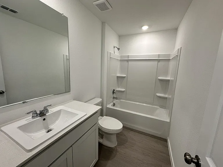 1601 Elliott Rd — Photo 11