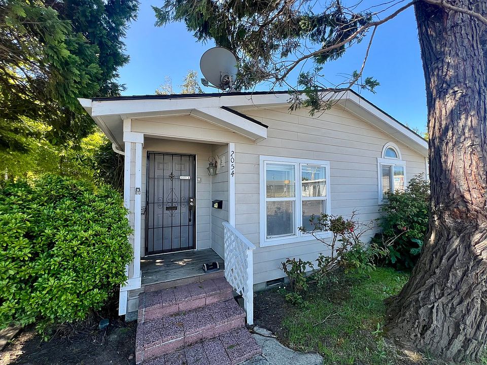 1st image of 2054 Marion Ave