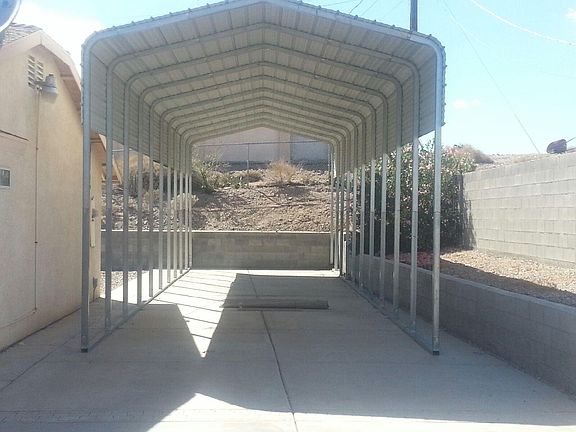 RV/Boat Parking