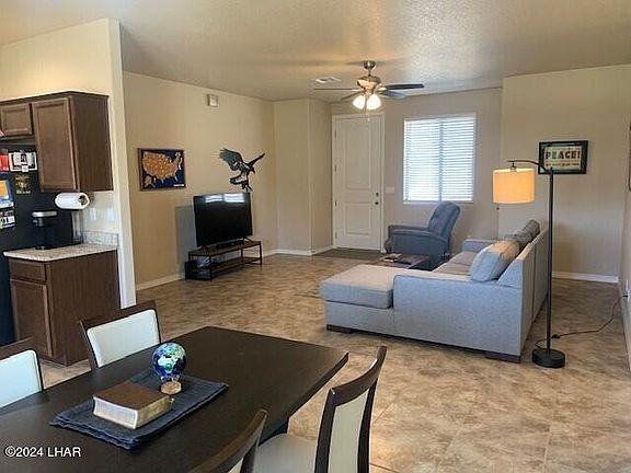 3rd image of 3374 Sonora Desert St