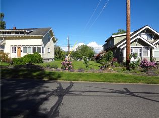 2308 Ellis St, Bellingham, WA 98225